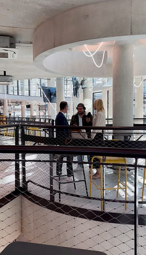 Un des espaces privatisables des Halles Védasiennes